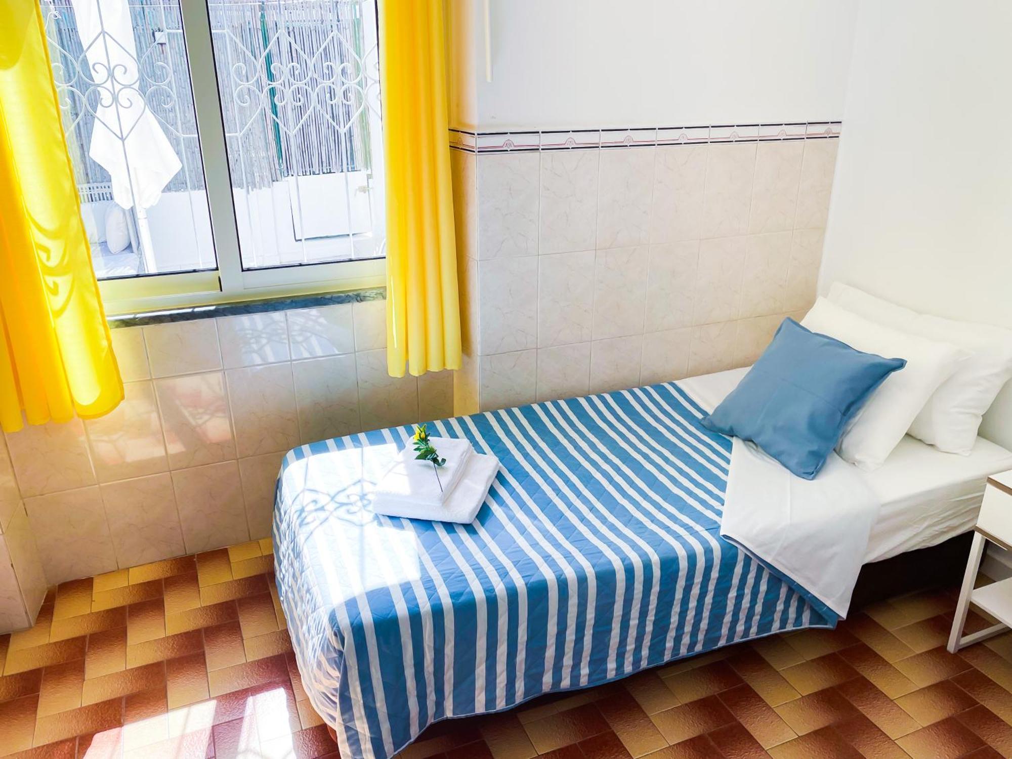 Central Olhao Home - Private Spacious Sunlit Patio Olhão Екстериор снимка